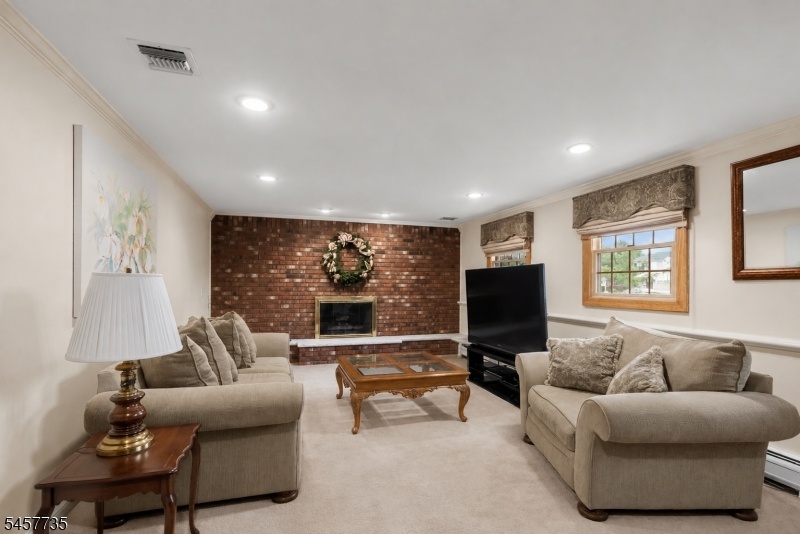 2nd living room