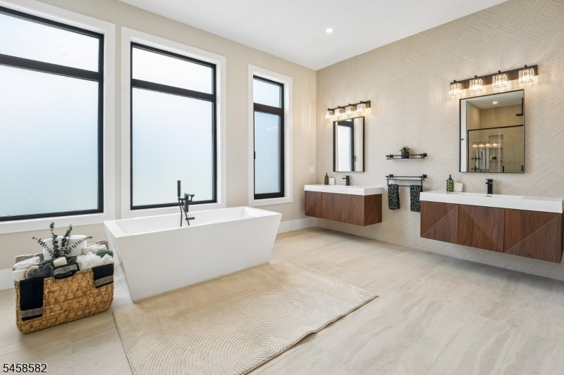 Spa-like Primary Bath