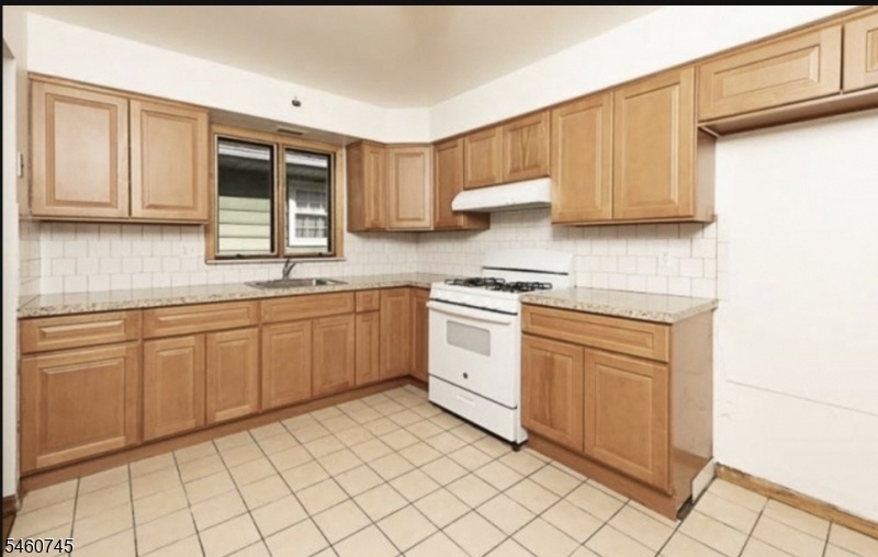 Kitchen- 2nd floor