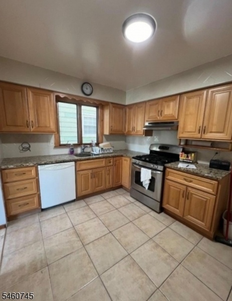 Kitchen - 1st floor