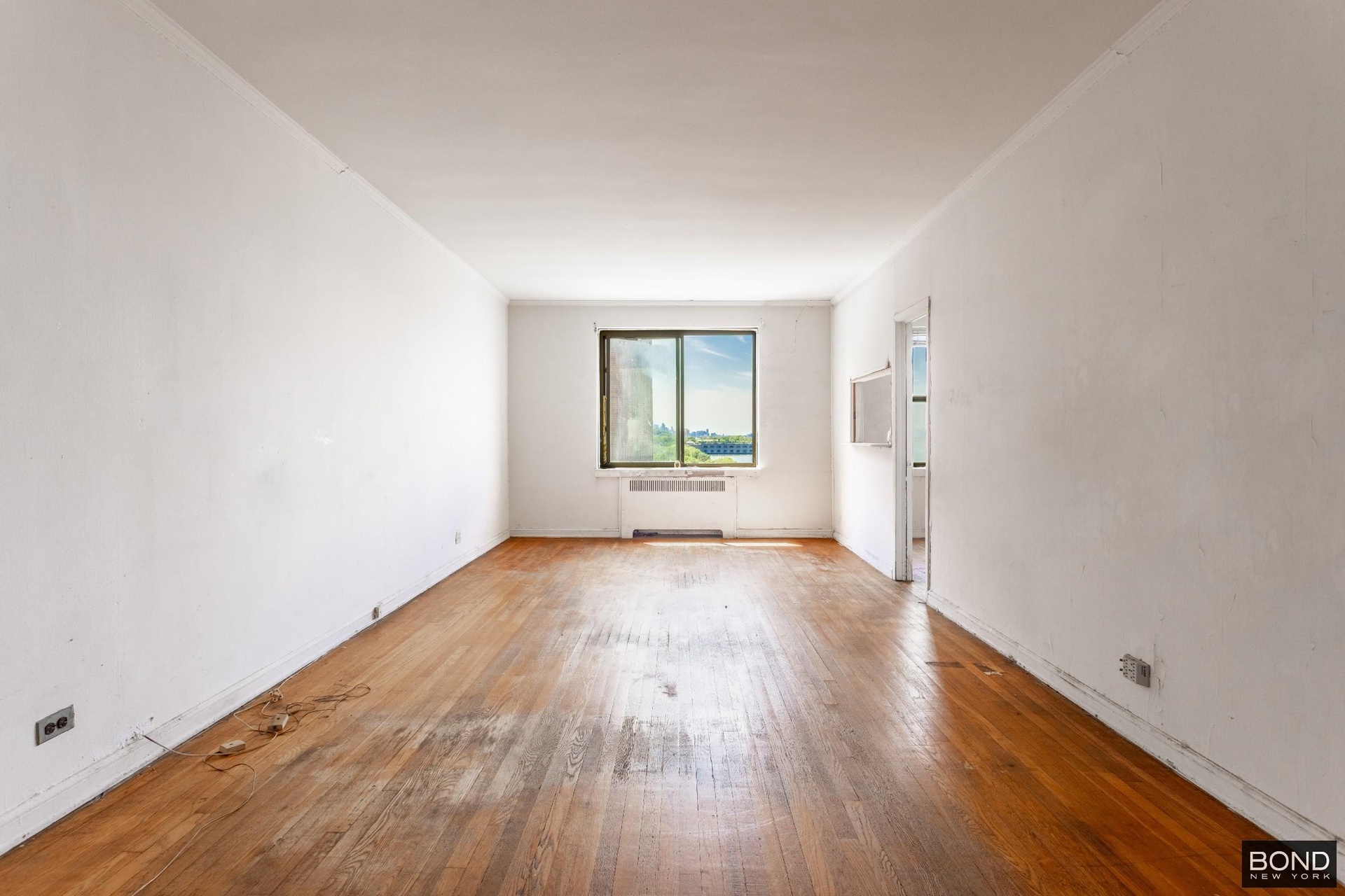 Living room1:2