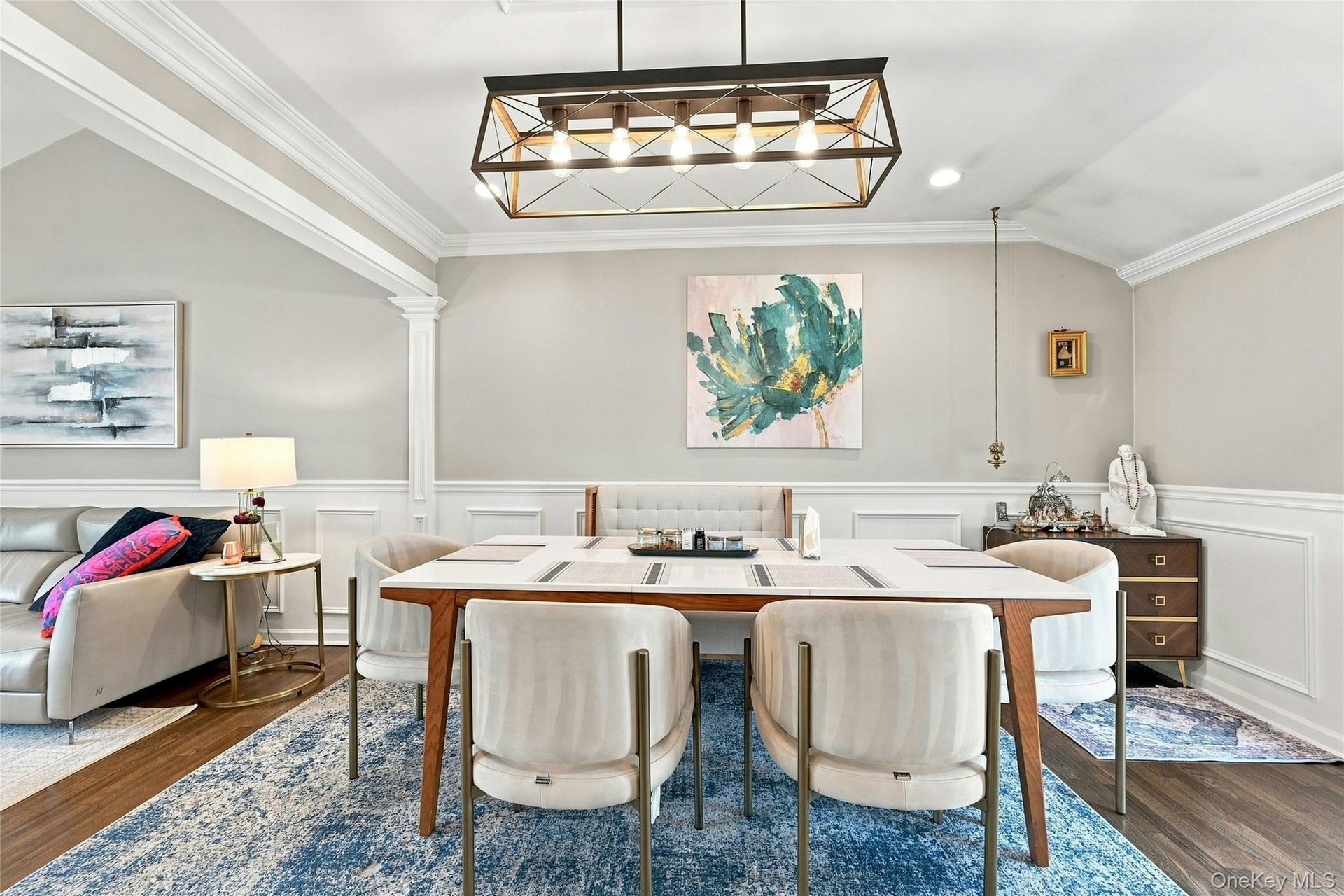 Warm and welcome gathering space