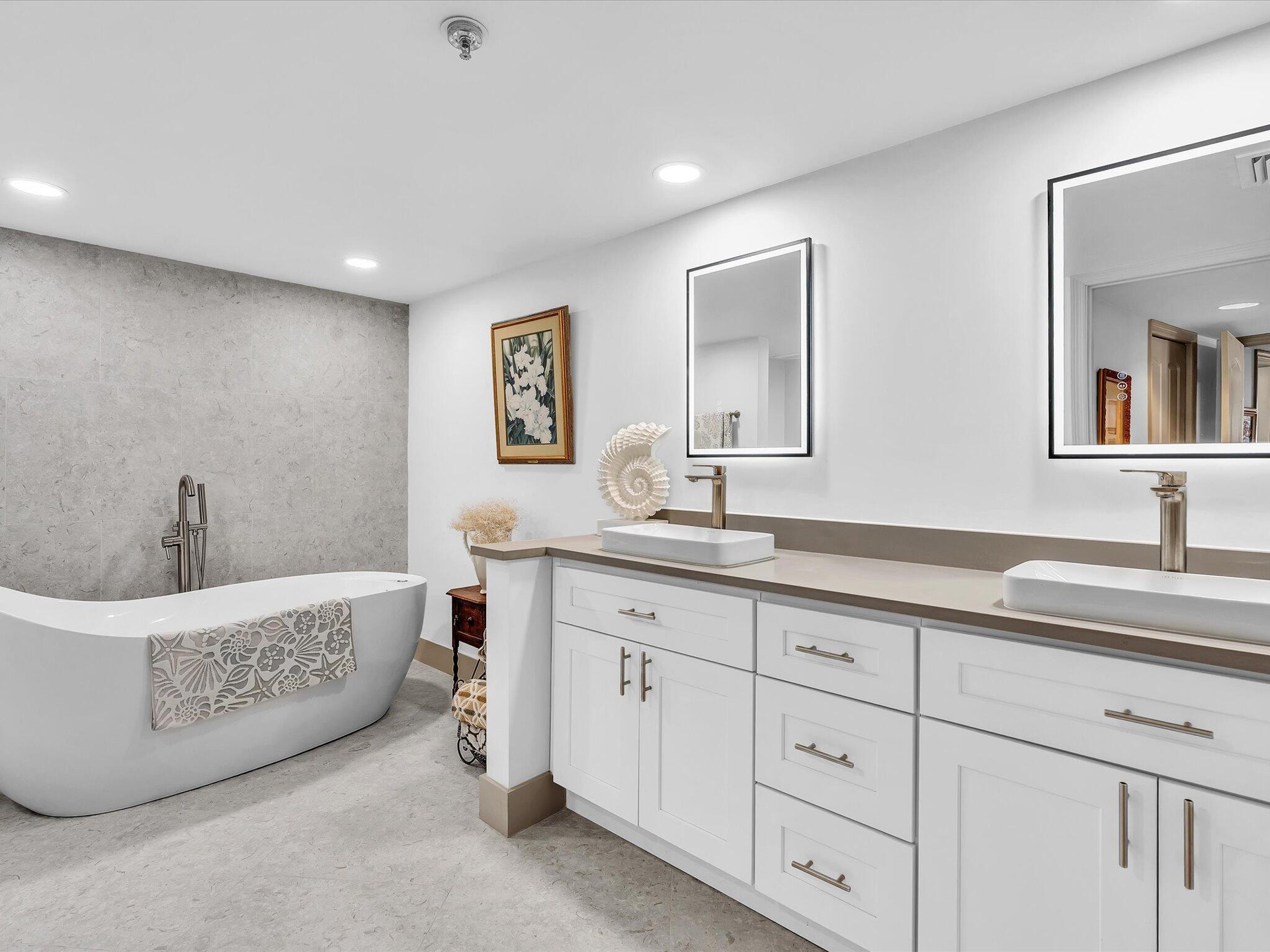 Dual Sinks