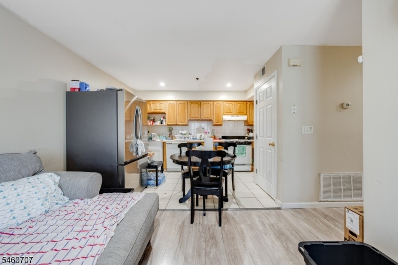 First Fl Living Room / Kitchen