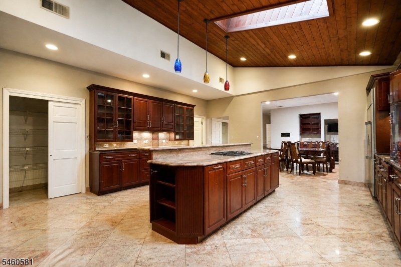 Kitchen towards pantry