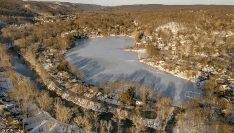 Crystal lake