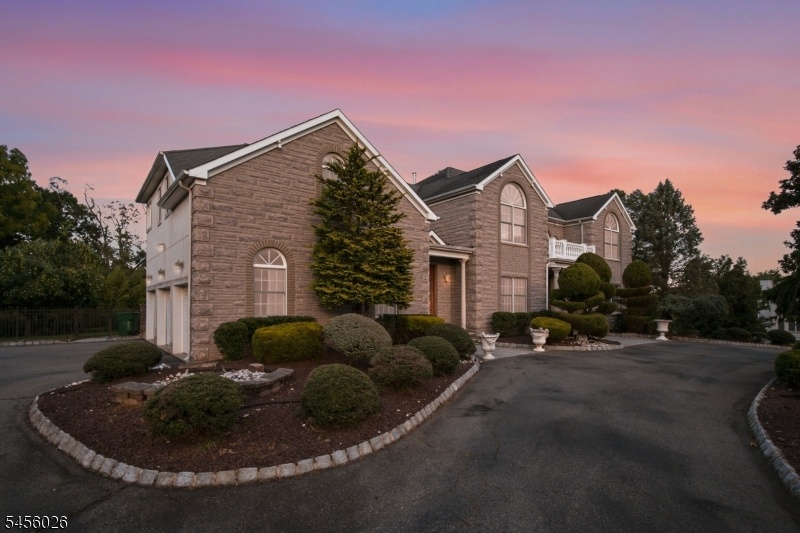 Front Exterior Dawn