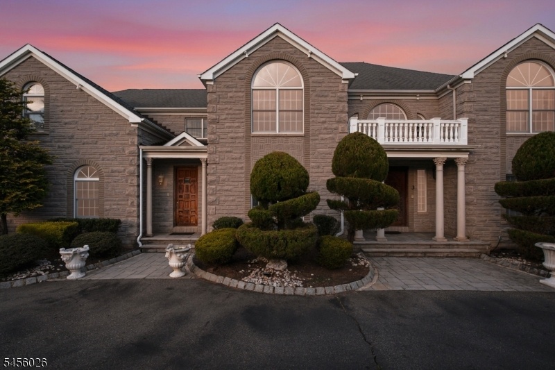 Front Exterior Dawn