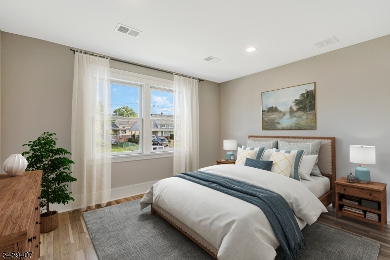 Guest Bedroom (VS)