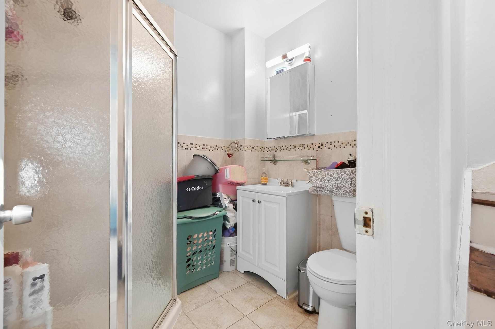 2nd Unit Bathroom