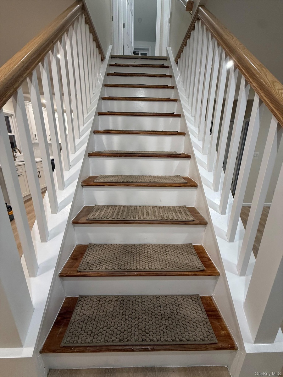Stairs to 2nd Floor