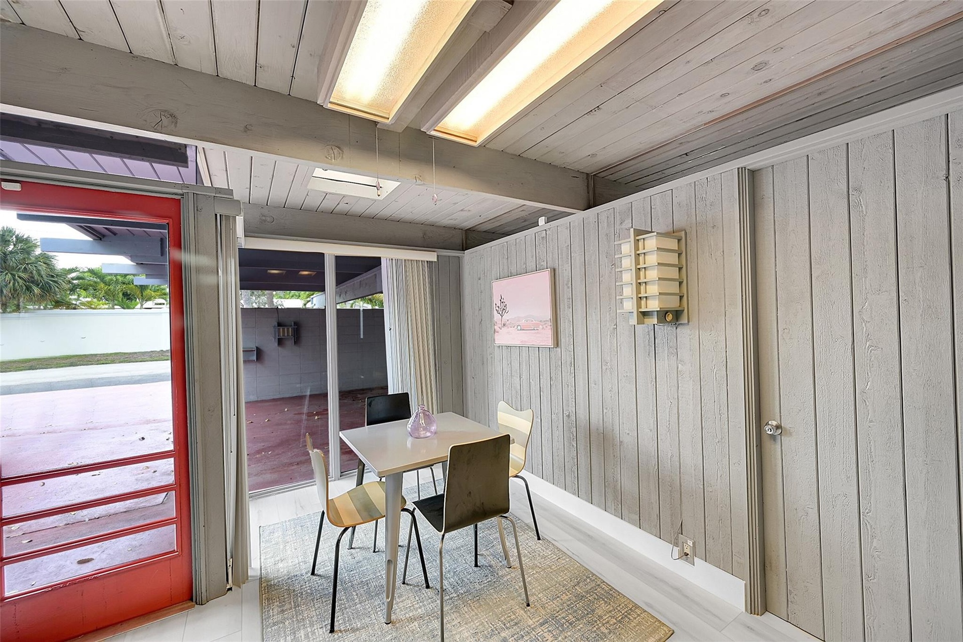 front entrance with room for table and chairs