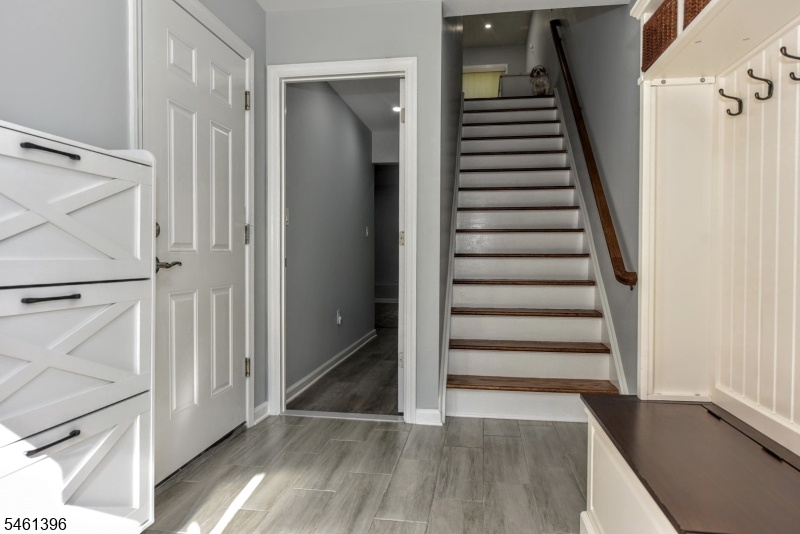 Entry Foyer