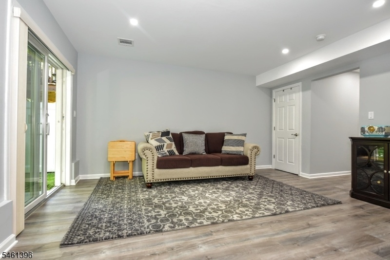 Family Room w/Slider to Patio