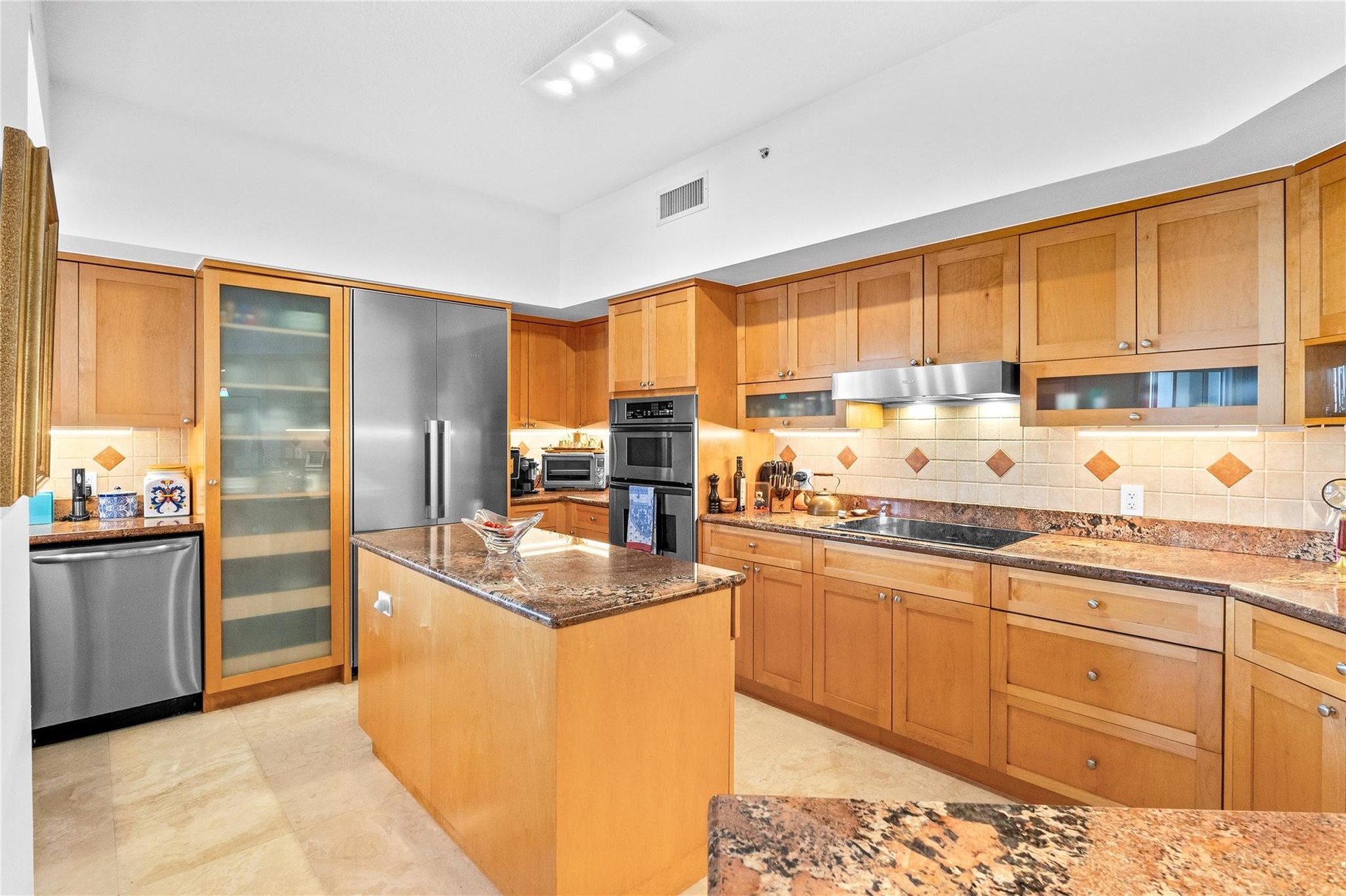 Spacious Kitchen