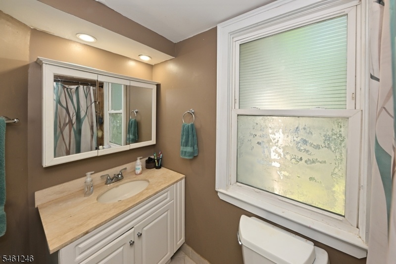 Second floor bath