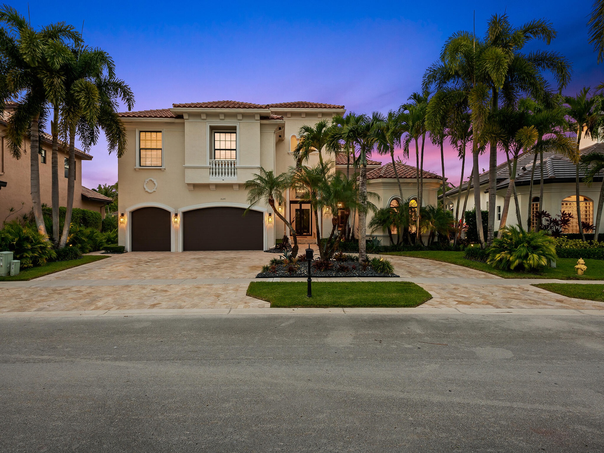 Welcome Home at Twilight!!
