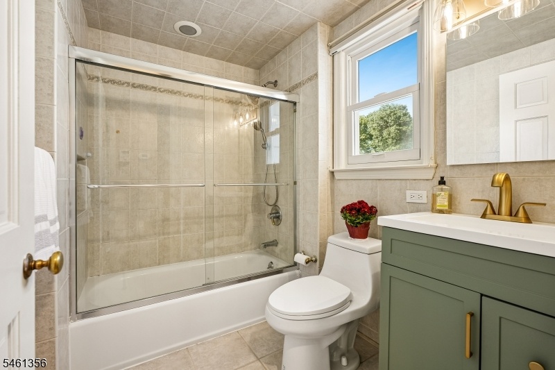 Main Bath
