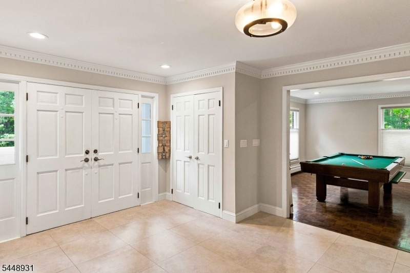 DOUBLE DOOR ENTRY