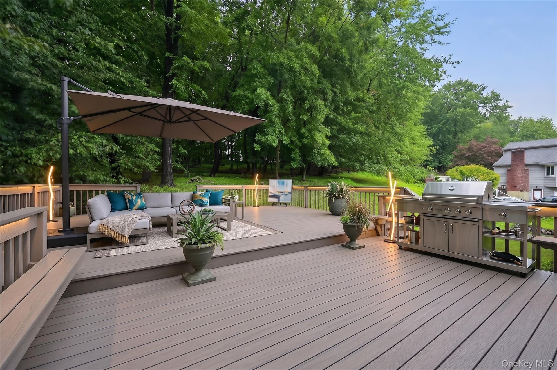 Virtual design idea with Trex decking and outdoor living styles