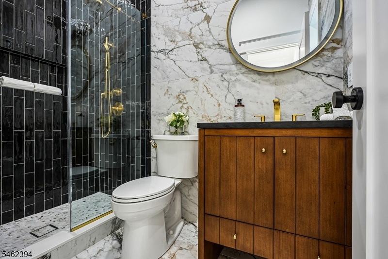 Bathroom (In-Law Suite)