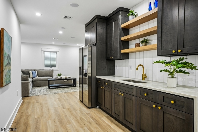 Wet Bar