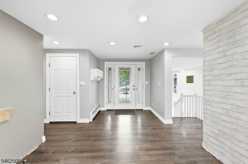 Second Foyer