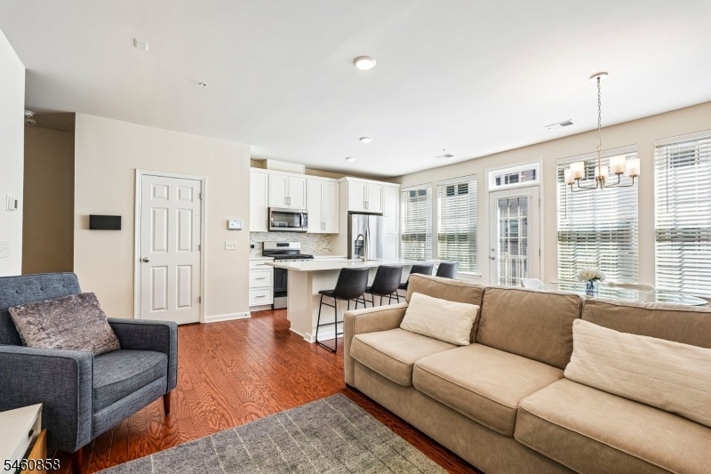 Living, Kitchen Room