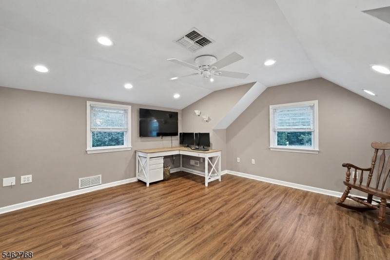 Bonus Room