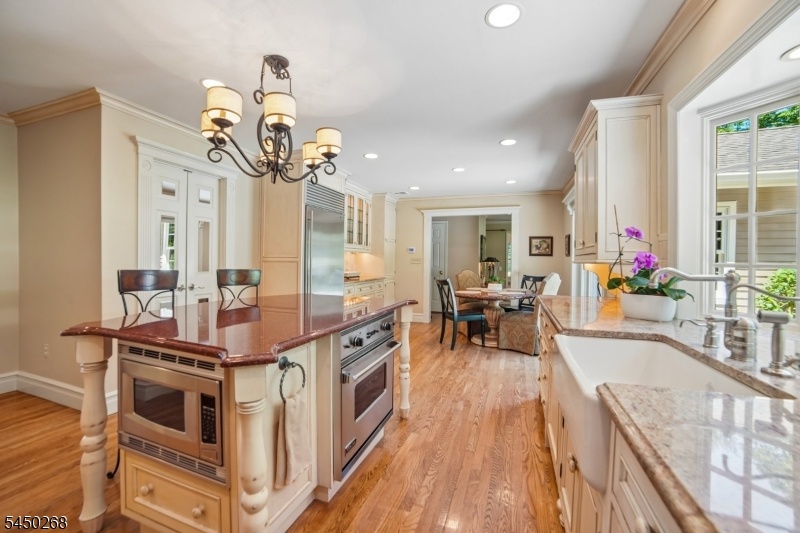 Gourmet Kitchen