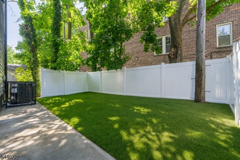 Side yard