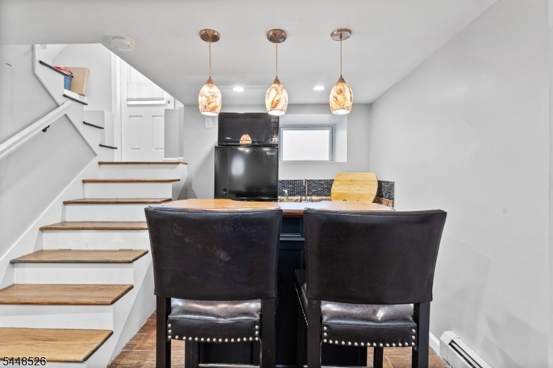 Lower level Kitchenette