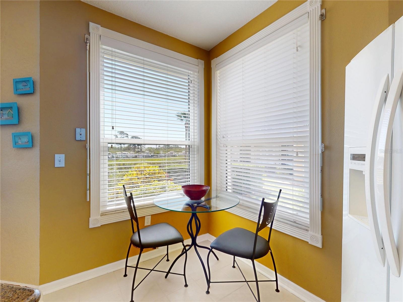 Kitchen Breakfast Nook