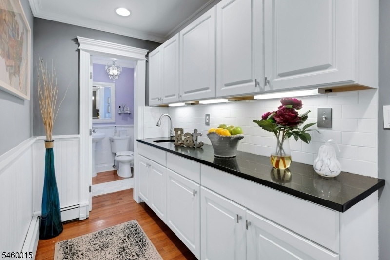 Wet Bar