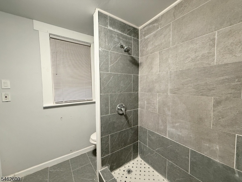 Unit 2-Bathroom