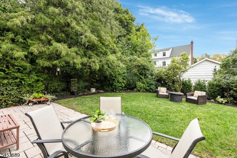 Patio / Outdoor Space