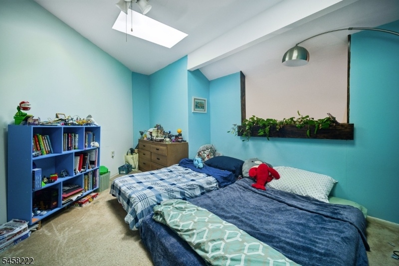 Bedroom/office