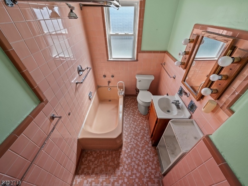 unit 2 bath