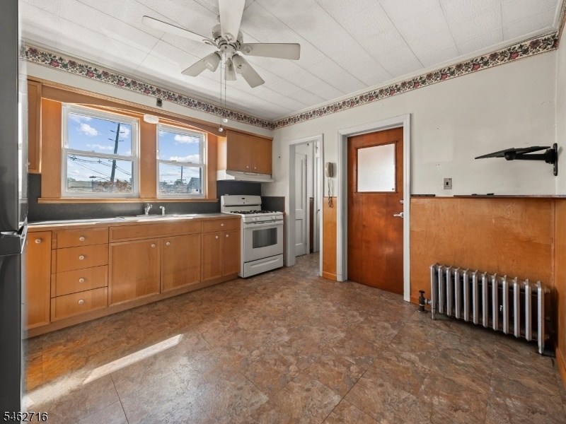 unit 2 kitchen
