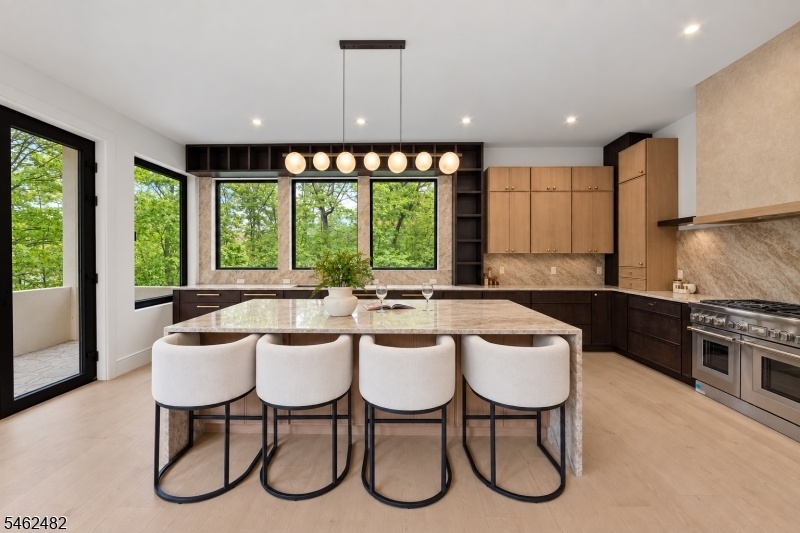 Eat in Kitchen