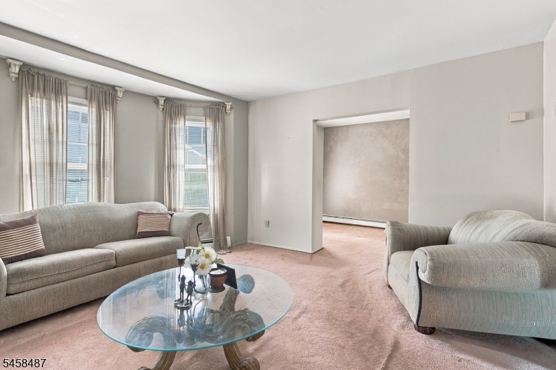 2nd Floor Living Room