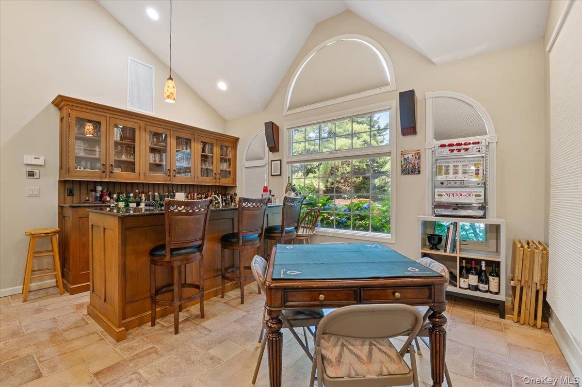 Bar/Media/Bonus Room