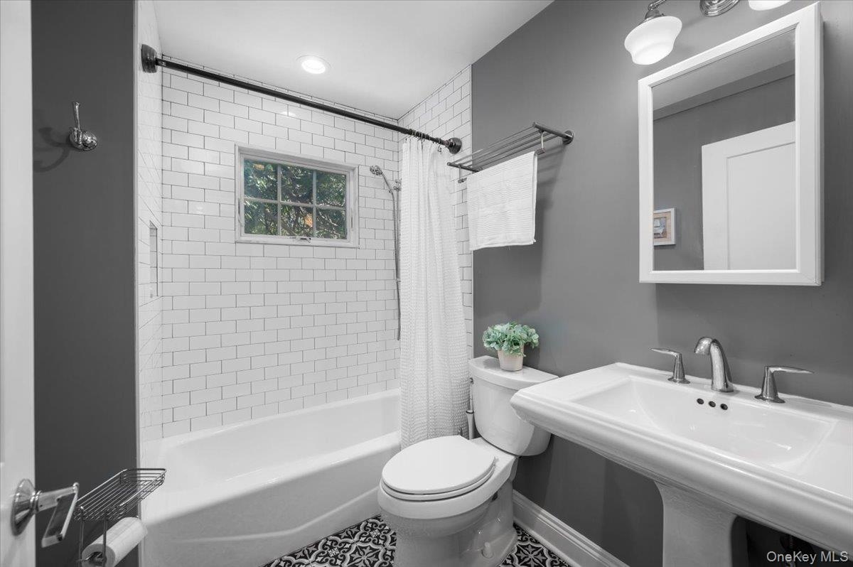 First floor full bath