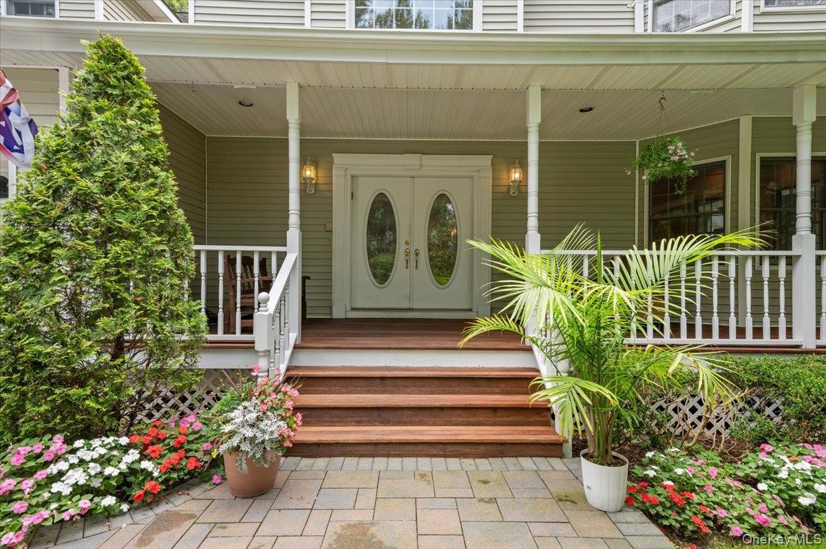 Front Entrance & Porch