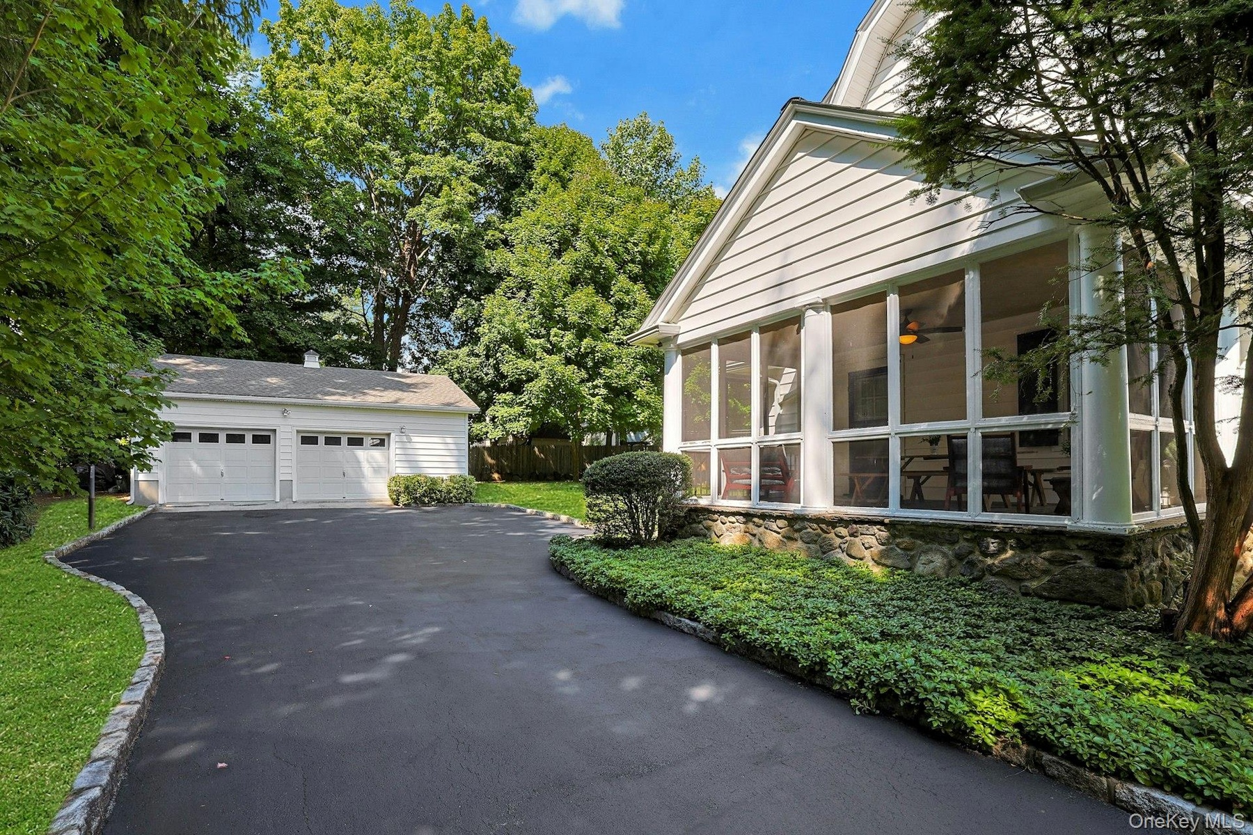 Fabulous 2.5 car garage with attic storage