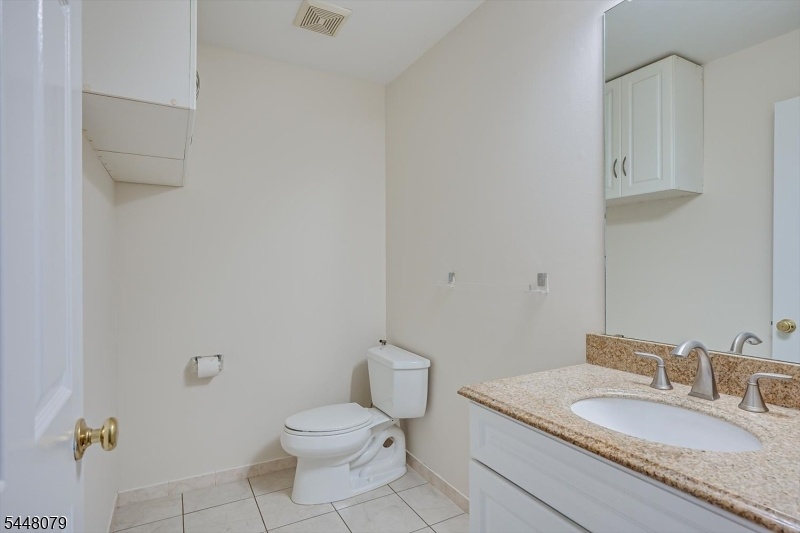 Powder room