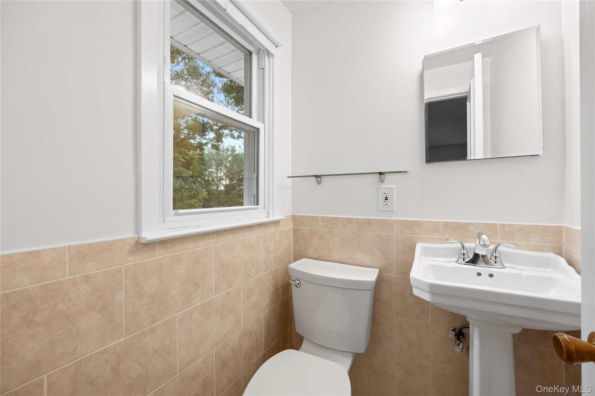 1/2 Bath in Primary Bedroom