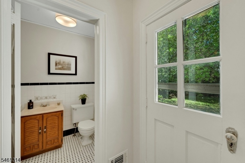 Powder Room