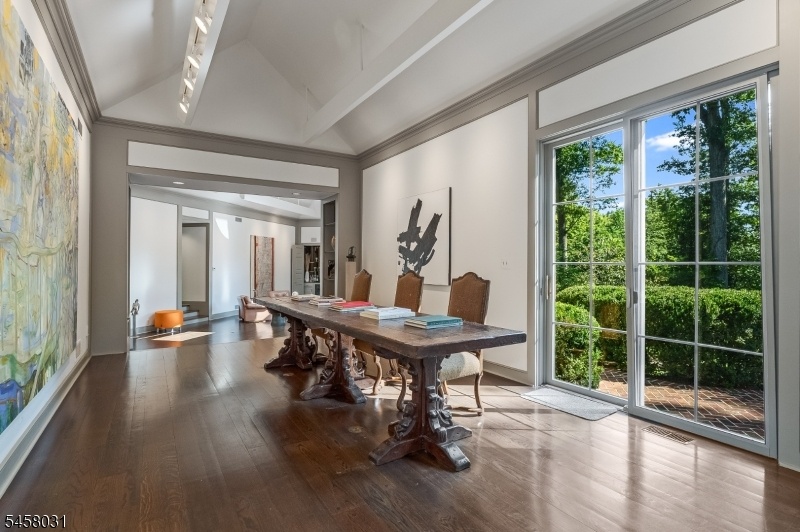 Gallery or Dining Room