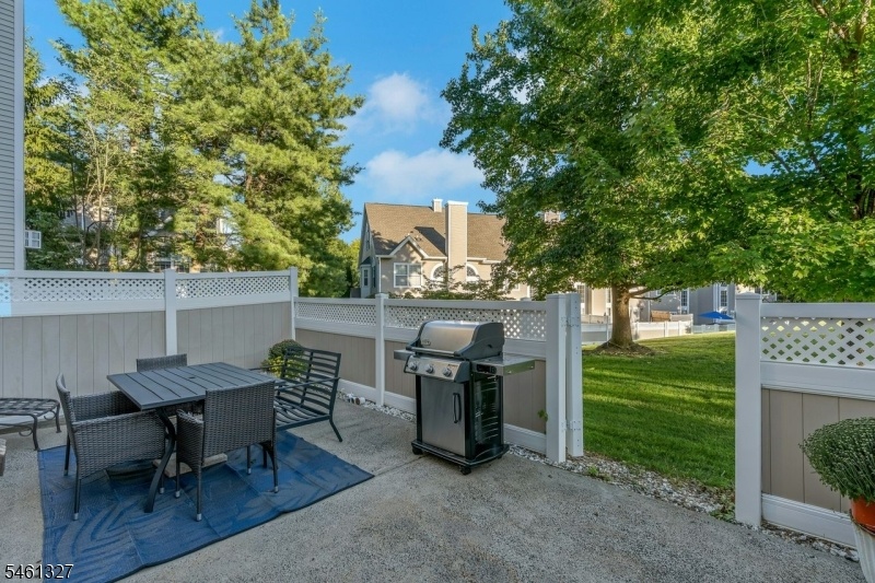 Spacious Patio